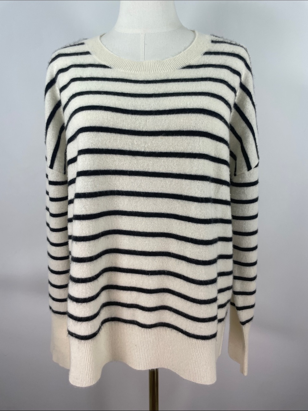 Cynthia Rowley 100% 2-Ply Cashmere Striped Crewneck Sweater XL Cream Black